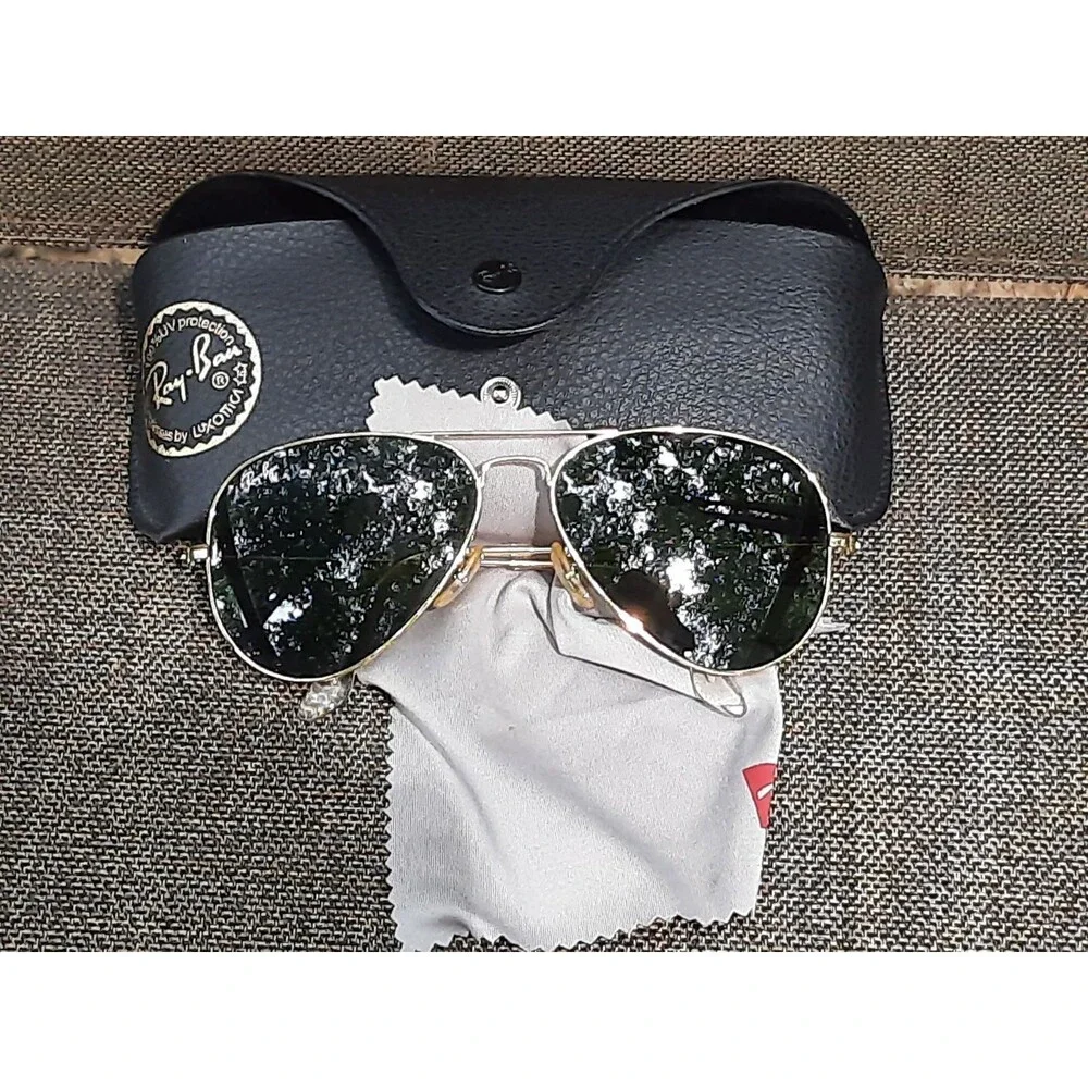 Ray-Ban RB3025 Brown Polarized Lens Gold Metal Frame Sunglasses